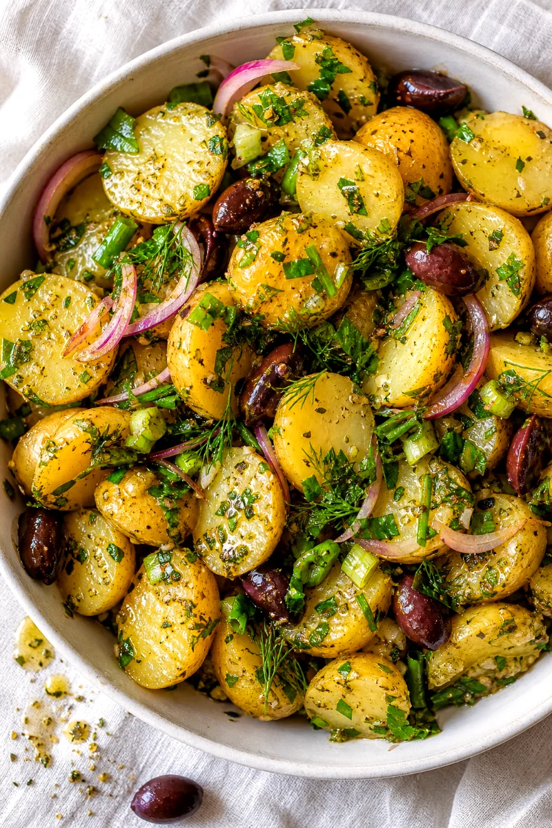 greek-potato-salad-close-up
