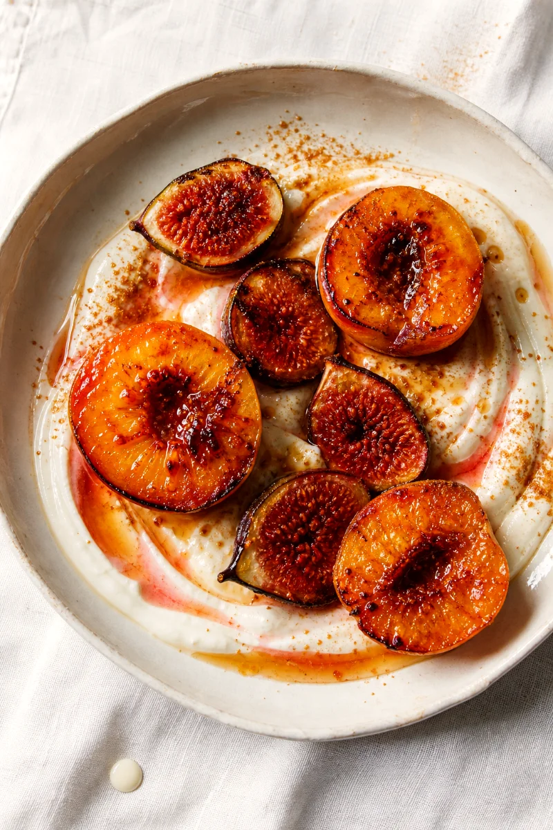 bruleed-fruit-mascarpone-yogurt-sauce-top-down