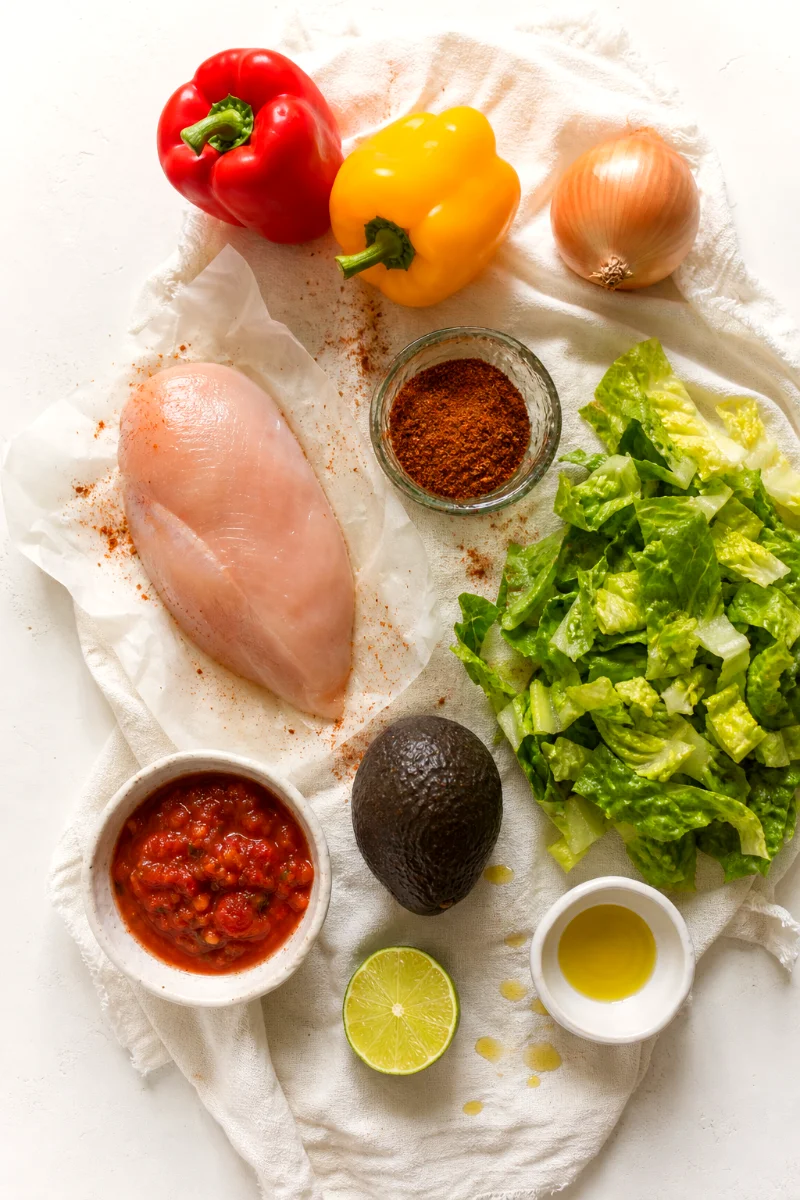 chicken-fajita-taco-salad-ingredients