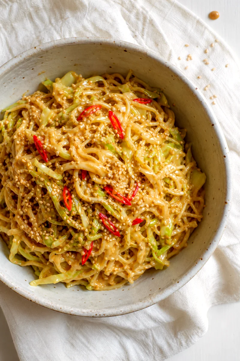 cold-cabbage-peanut-salad-close-up