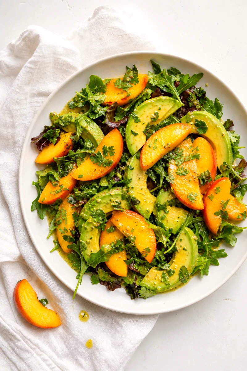 peach-avocado-salad-close-up