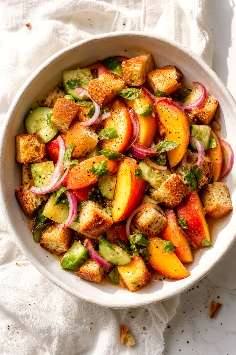 peach-panzanella-close-up
