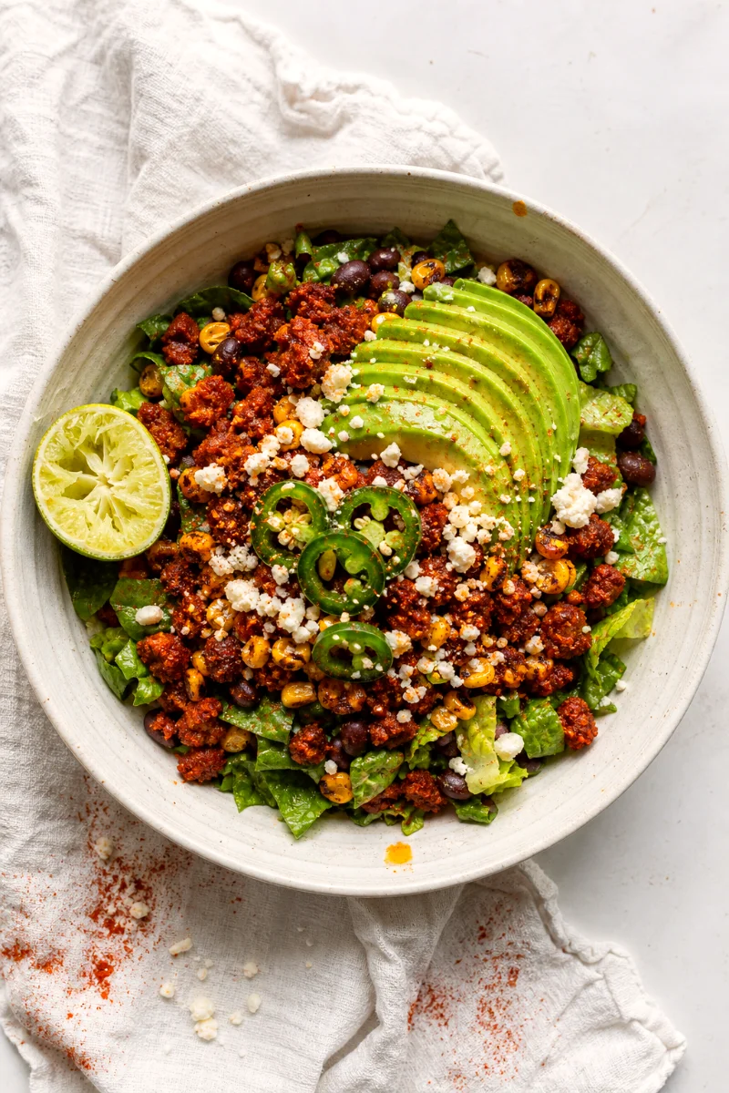 spicy-chorizo-taco-salad-food-shot