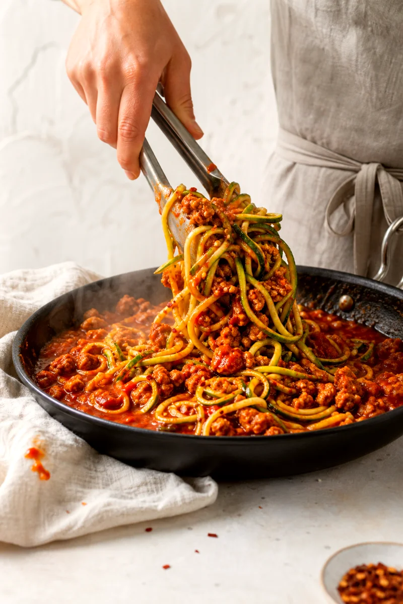 chicken-zucchini-noodles-cooking-process