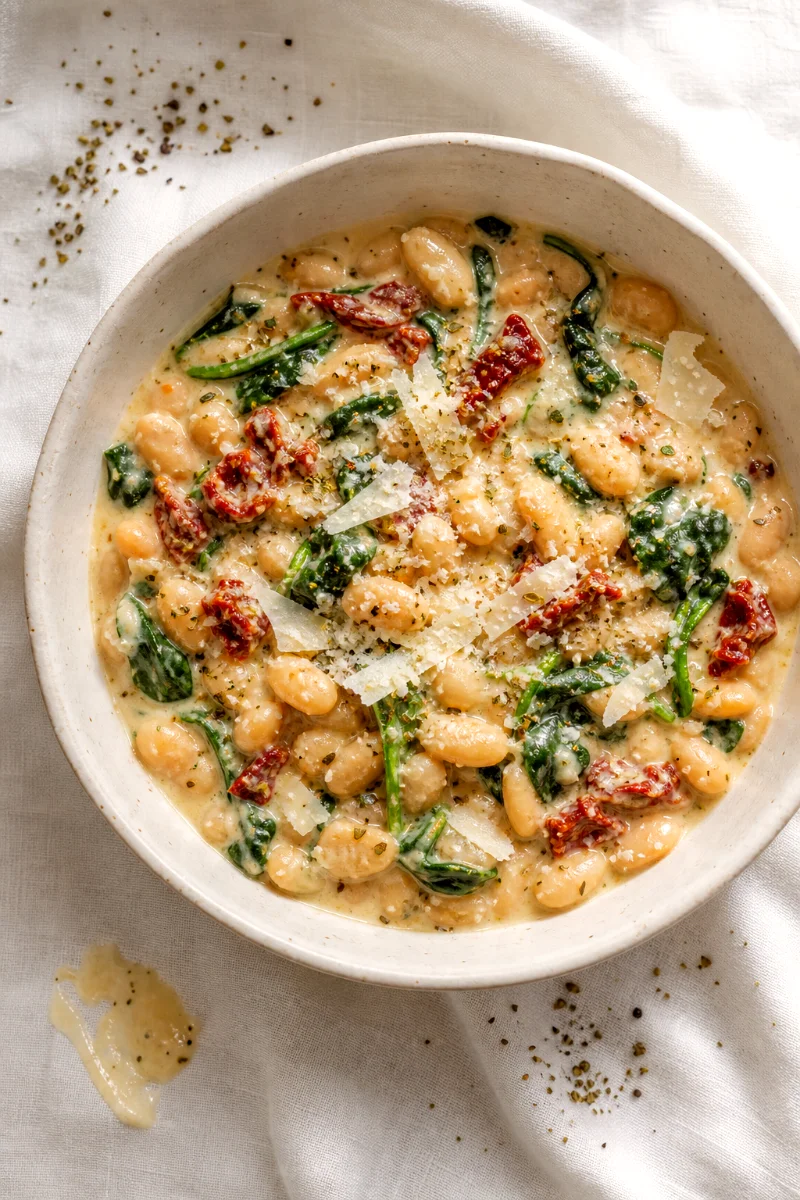 creamy-marry-me-white-bean-skillet-food-shot