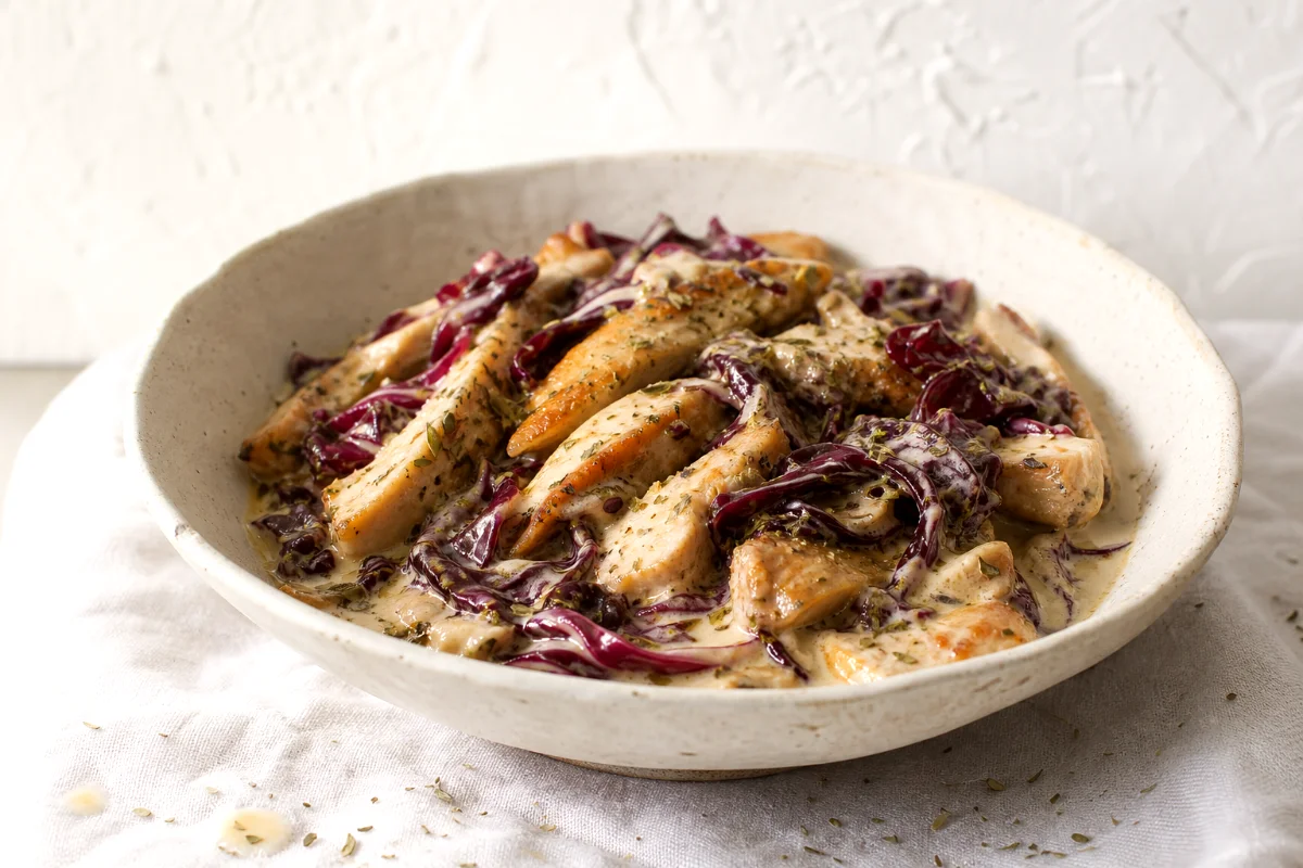 creamy-tarragon-chicken-radicchio-featured
