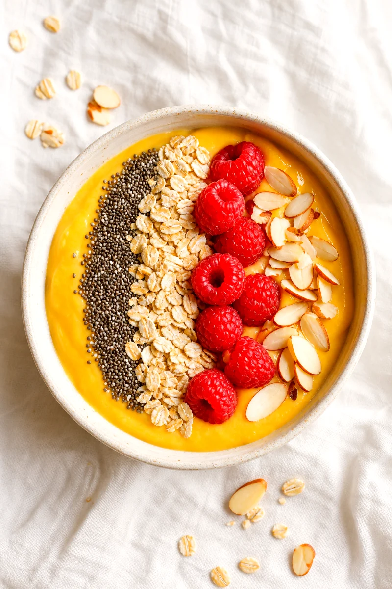 mango-almond-smoothie-bowl-top-down