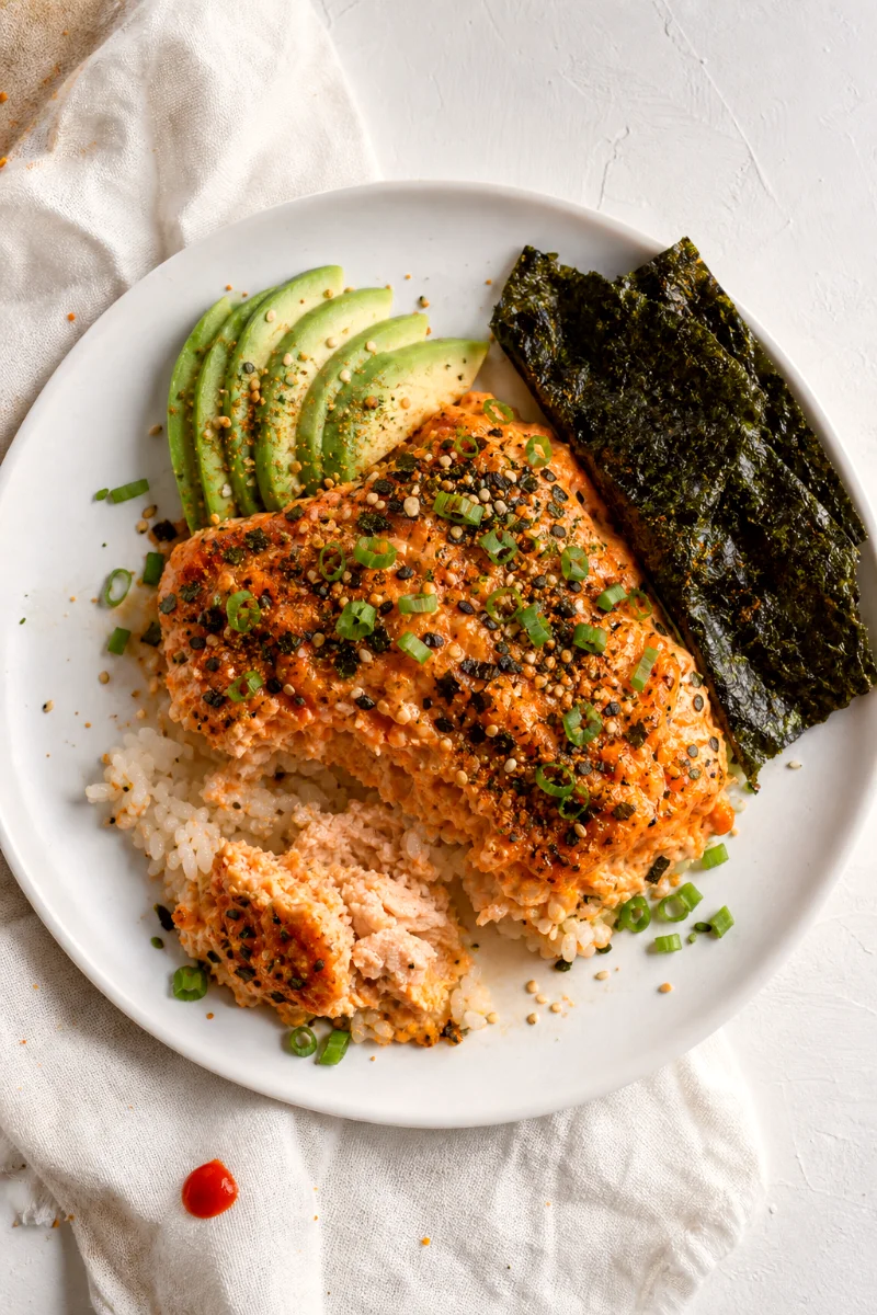 spicy-salmon-sushi-bake-food-shot