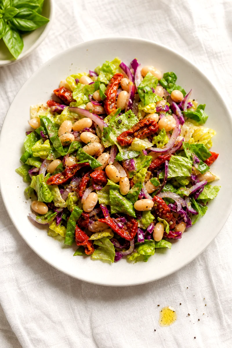 white-bean-sun-dried-tomato-salad-top-down