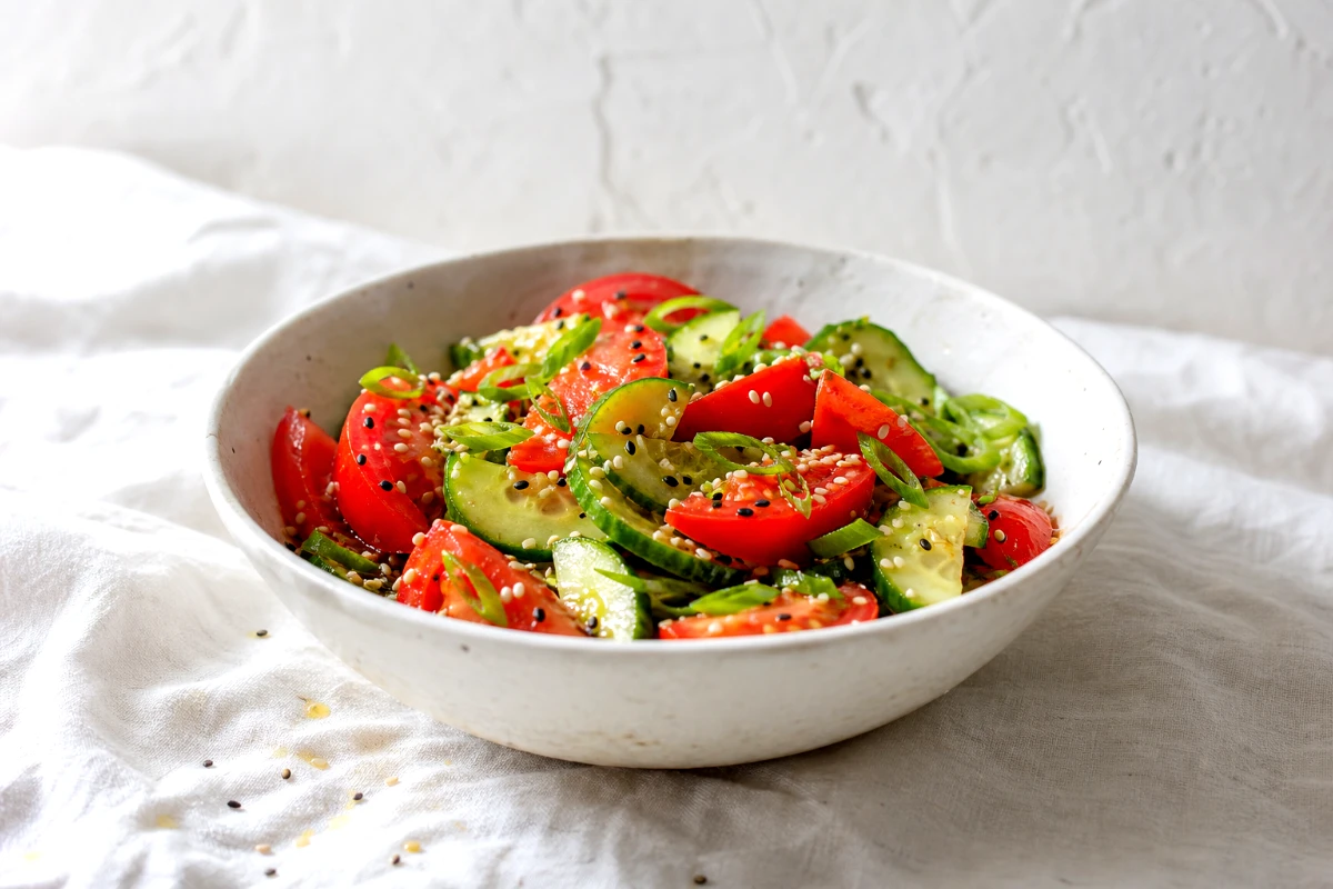 asian-sesame-tomato-cucumber-salad